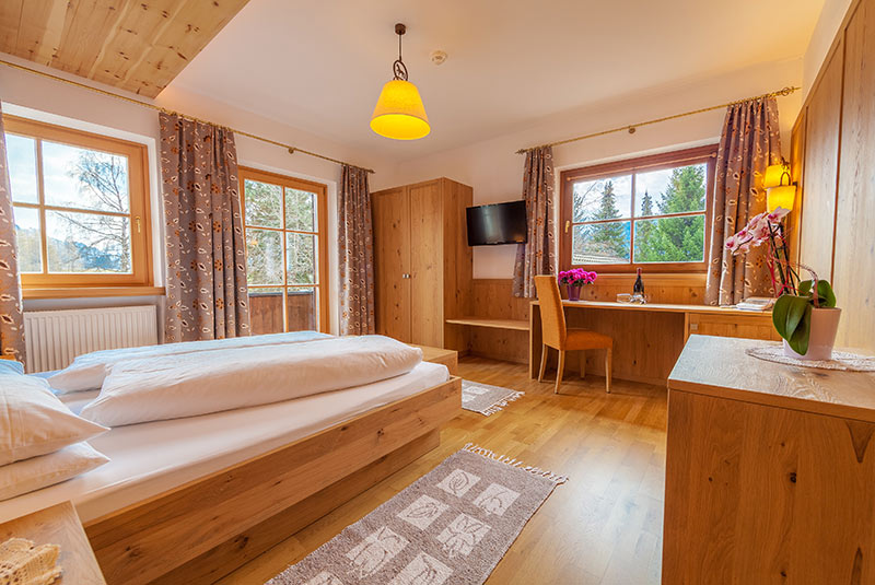 Living area from the Comfort Superior bedroom - Hotel Hubertushof