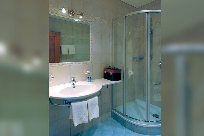 Bathroom Junior Suite - Hotel Hubertushof